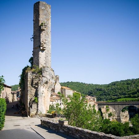 Le Brianyourhosthelper Apartment Minerve Exterior foto